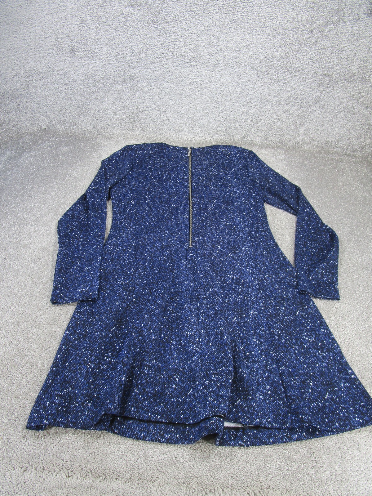 Picture 3 of 8