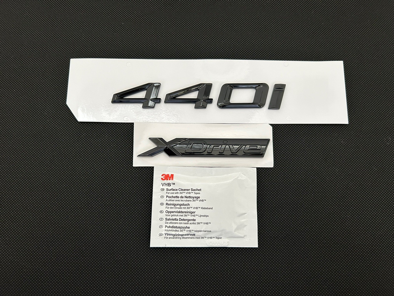 BMW 440i + Xdrive BADGE  IN GLOSS BLACK. FREE ALCOHOL WIPE