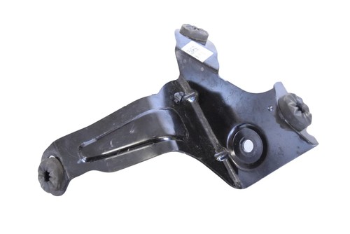 Volvo XC40 ABS-Pumpenhalterung 32214379 T4 2020 RHD 25736875