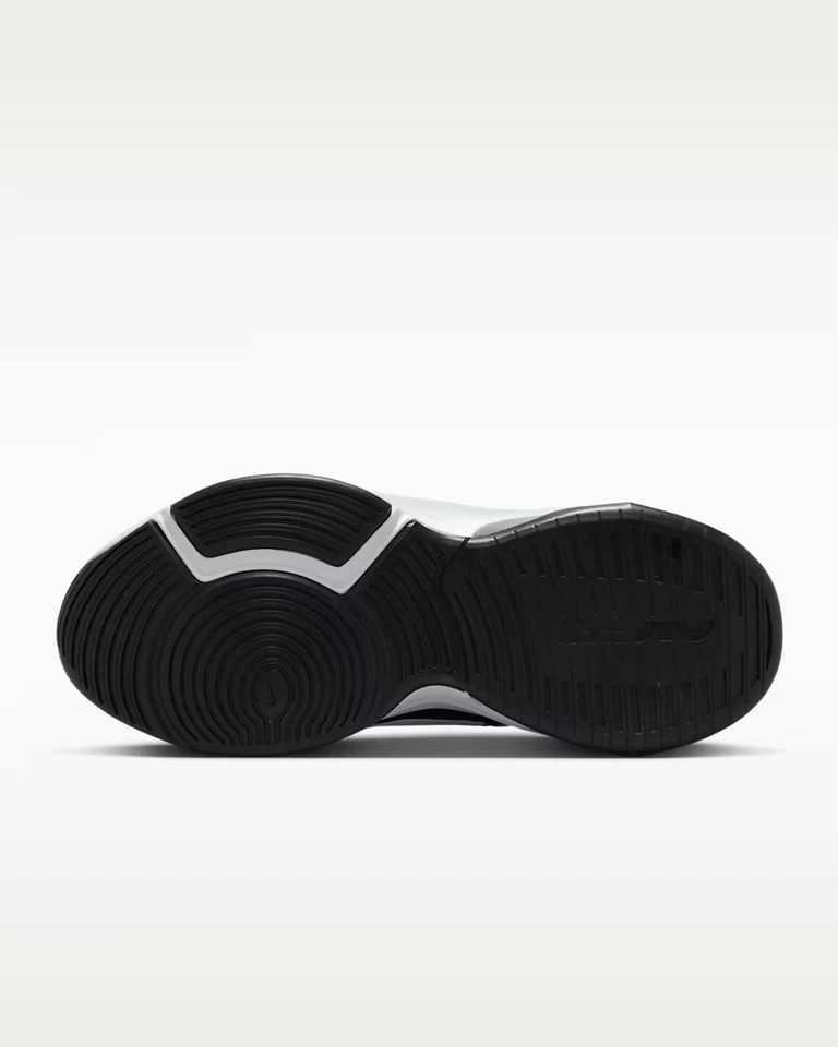 DR5720-001 Nike Zoom Bella 6 chaussures de loisirs chaussures pour femmes... - Photo 2/4