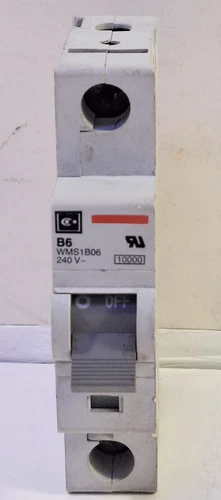 1 USED CUTLER HAMMER B6 WMS1B06 240V 1 POLE CIRCIUIT BREAKER ***MAKE OFFER***