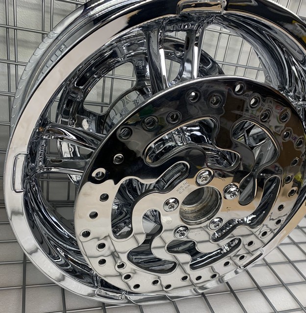 HARLEY ENFORCER REARWHEEL CHROME 2014 ROAD KING STREET GLIDE TOURING
