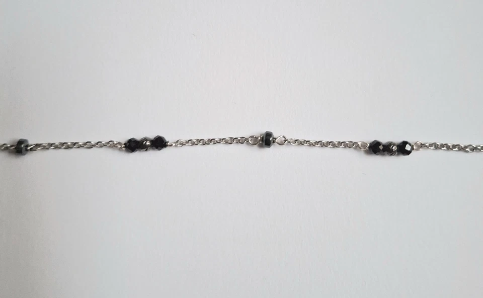 cavigliera argento 925 con spinello nero ematite e sfere di argento brunito - Immagine 4 di 4