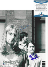 NIRVANA (KRIST NOVOSELIC & CHAD CHANNING) SIGNED 8x10 PHOTO 3 BECKETT COA BAS