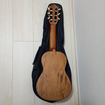 ヤマハギタレレ YAMAHA GL1 + Case Yamaha Guitalele GL1 with case, commonly known as Guitalele, cute
