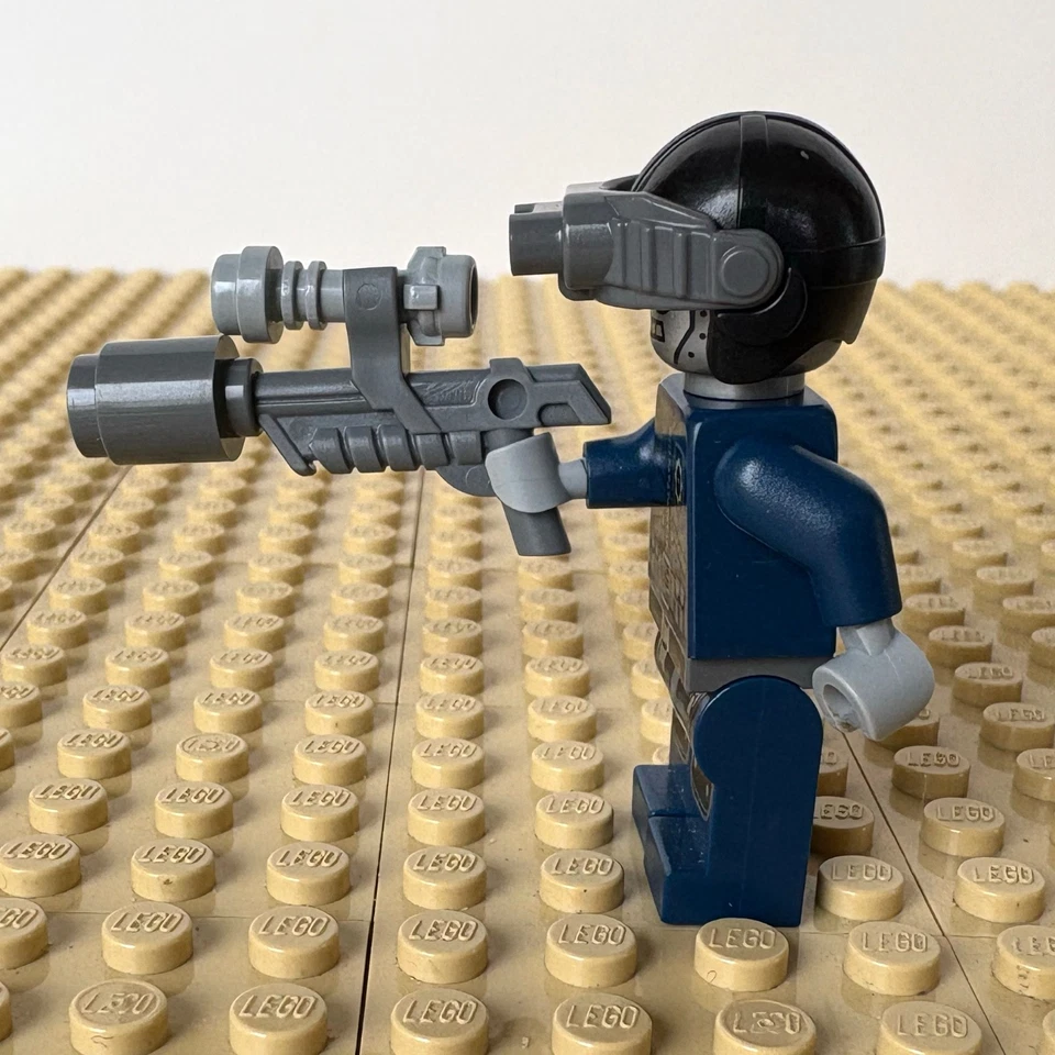 LEGO Movie: Robo SWAT, GOGGLES, tlm070, 70815, DROPSHIP, 2014 - Image 4 of 4