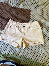 Mudd Beige Denim Shorts Juniors 9 Mid Rise 5-Pocket Zip Closure