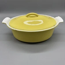 Vtg Descoware 16-C 22 A FE Yellow Casserole Pan Enamel Cast Iron Made in Belgium