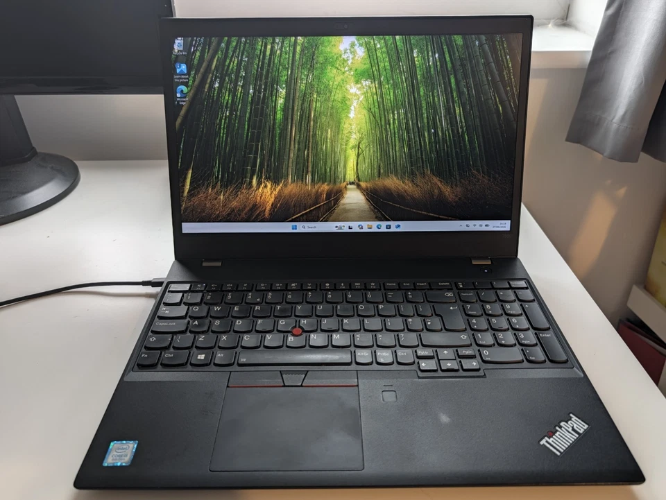 Lenovo ThinkPad T580 · i5-8250 · 16GB · 256GB, photo 1 of 5