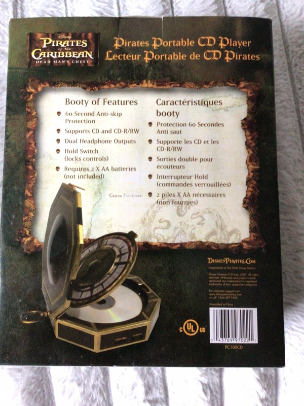 Disney Pirates Of The Caribbean Dead Man’s Chest Portable CD Player NIB New Rare
