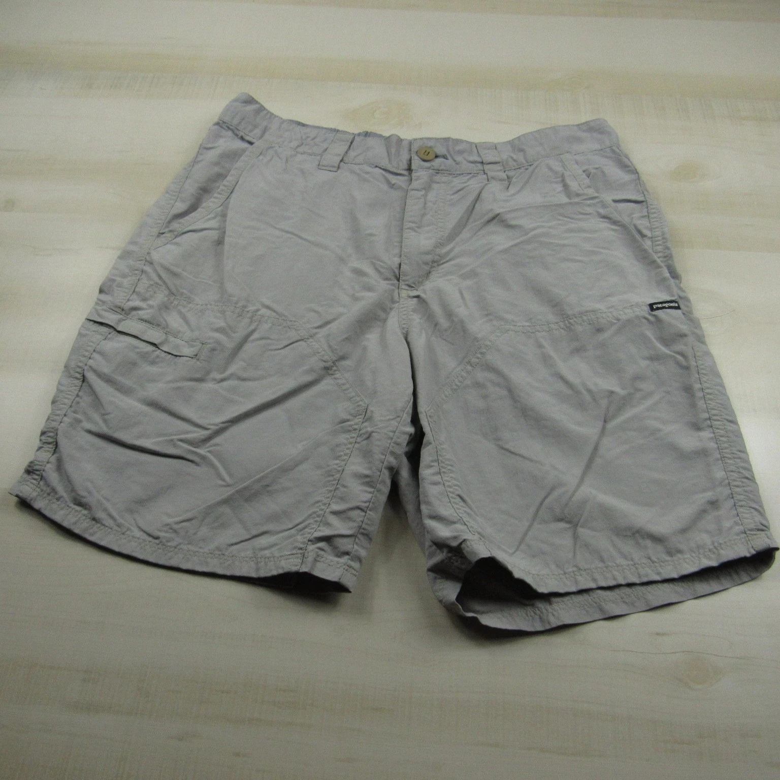 Patagonia Shorts Mens Medium Gray Sandy Cay Tech Fishing Stretch Nylon Wicking *