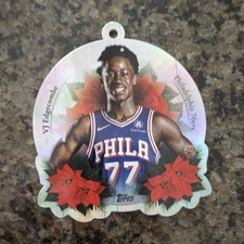 2025 Topps Holiday VJ Edgecombe Oversized Die-Cut Rookie Insert 76ers Card