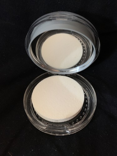 2PK L’Oréal True Match Super-Blendable Compact Makeup Sunscreen, C1 Alabaster - Picture 11 of 13