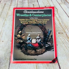 vtg Christmastime Wreath & Centerpieces 1982 by plaid craft book 