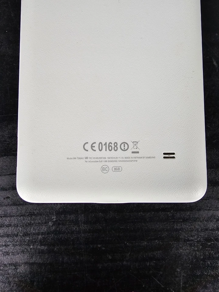 Tablet Samsung Galaxy S4 10.5" Branco PARA PEÇAS NÃO TESTADAS PACOTE COM 2 TABLETS  - Imagem 3 de 4