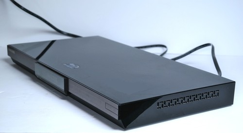 Samsung BD-C6500 3D Blu-Ray Player *TESTED* - Picture 2 of 7