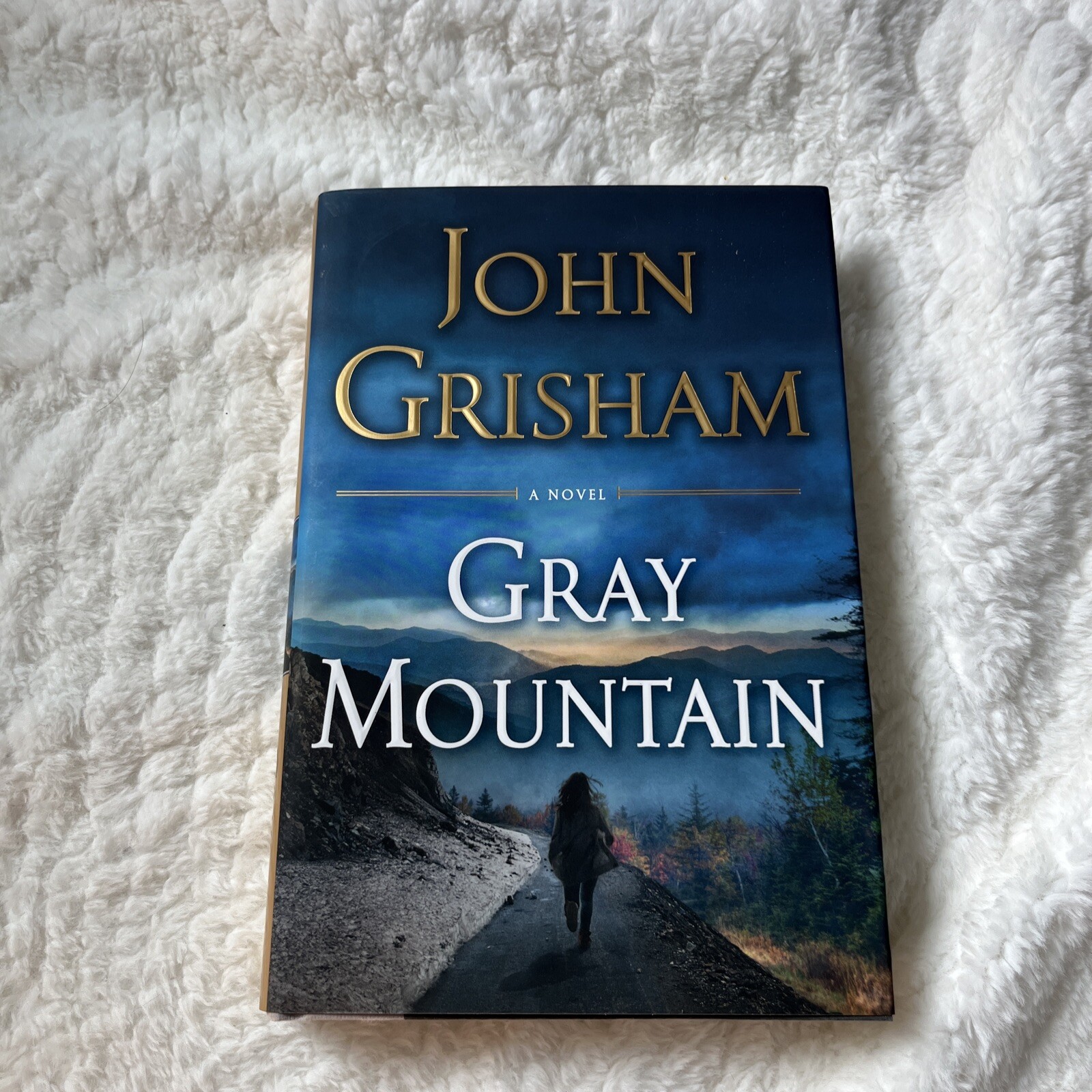 Gray Mountain A Novel by John Grisham (2014, Hardcover) First Edition