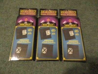 Lot of (3) New 2001 New Forum Novelties Magic Wallets