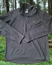 Patagonia Capilene 1/4 Zip Size L Baselayer Long Sleeve Mock Neck Blacl Fleece
