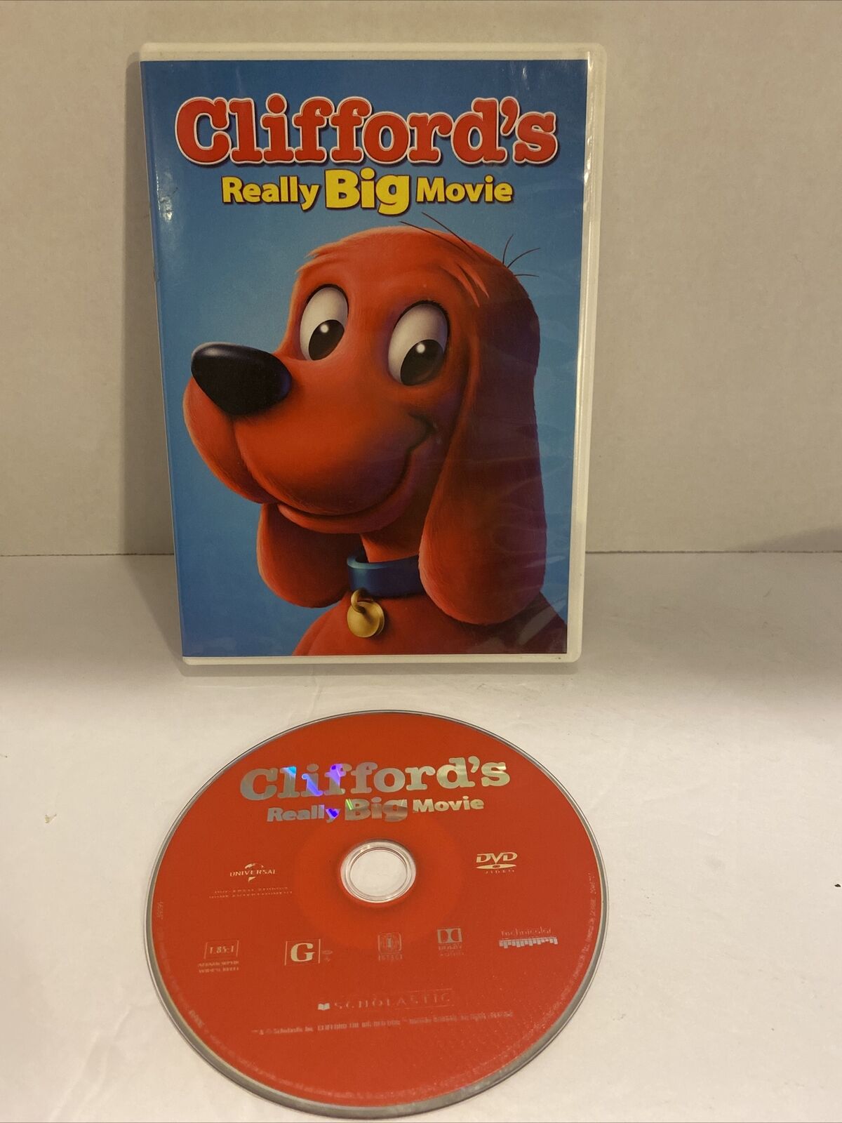 Clifford's really big movie - Evergreen Indiana