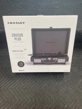 Crosley Cruiser Plus Bluetooth Vinyl Record Player - NEW - 3 Extra Needles