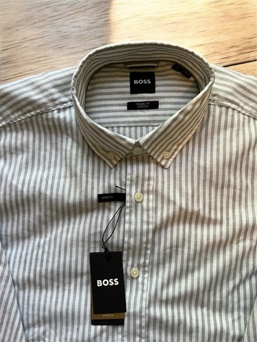 Camicia elegante Hugo Boss in misto elasticizzato nuova con etichetta. Taglia M (piccole macchie). - Foto 3 di 8