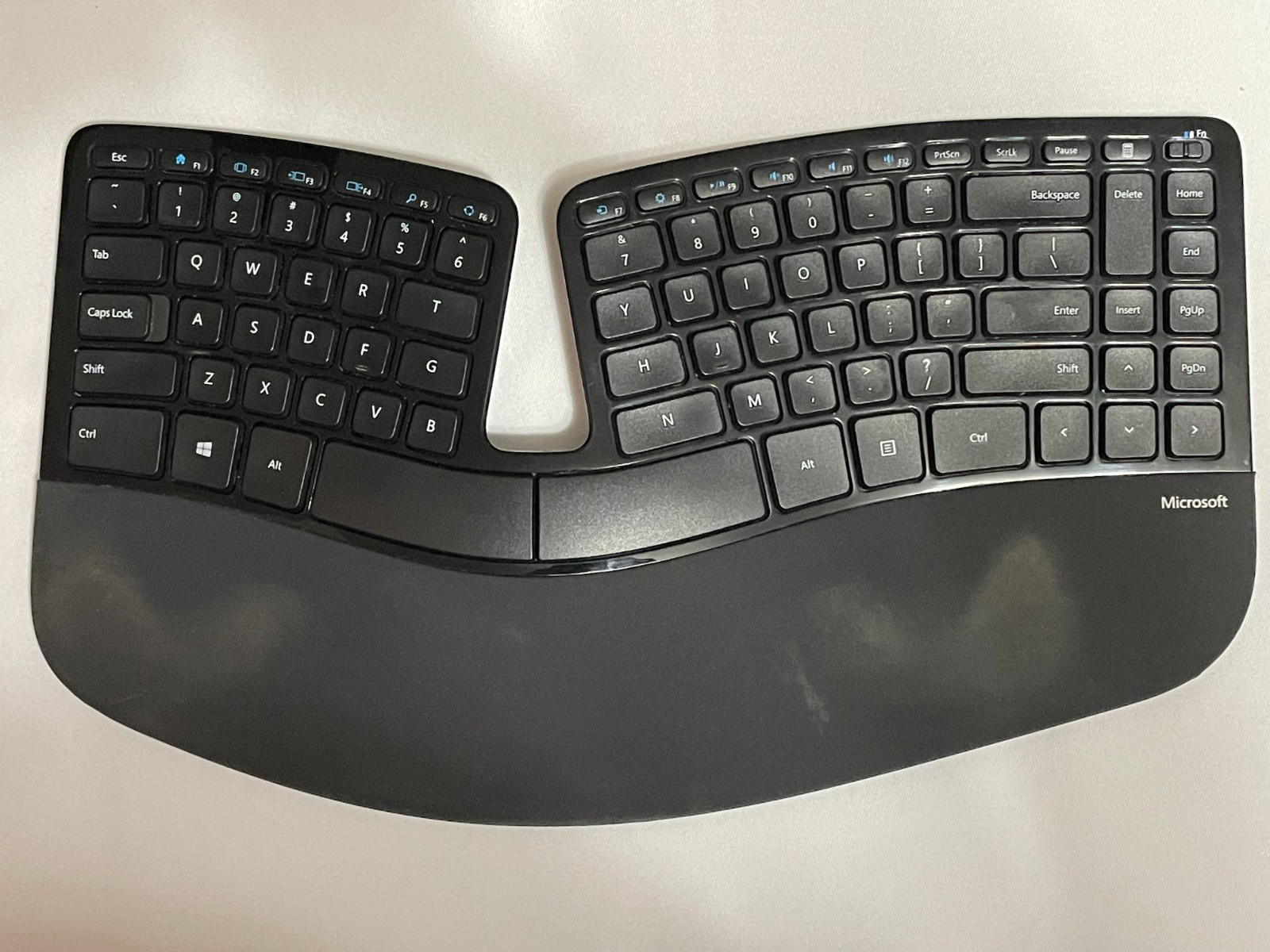Microsoft Sculpt 1559 Ergonomic Wireless Keyboard &Number Pa