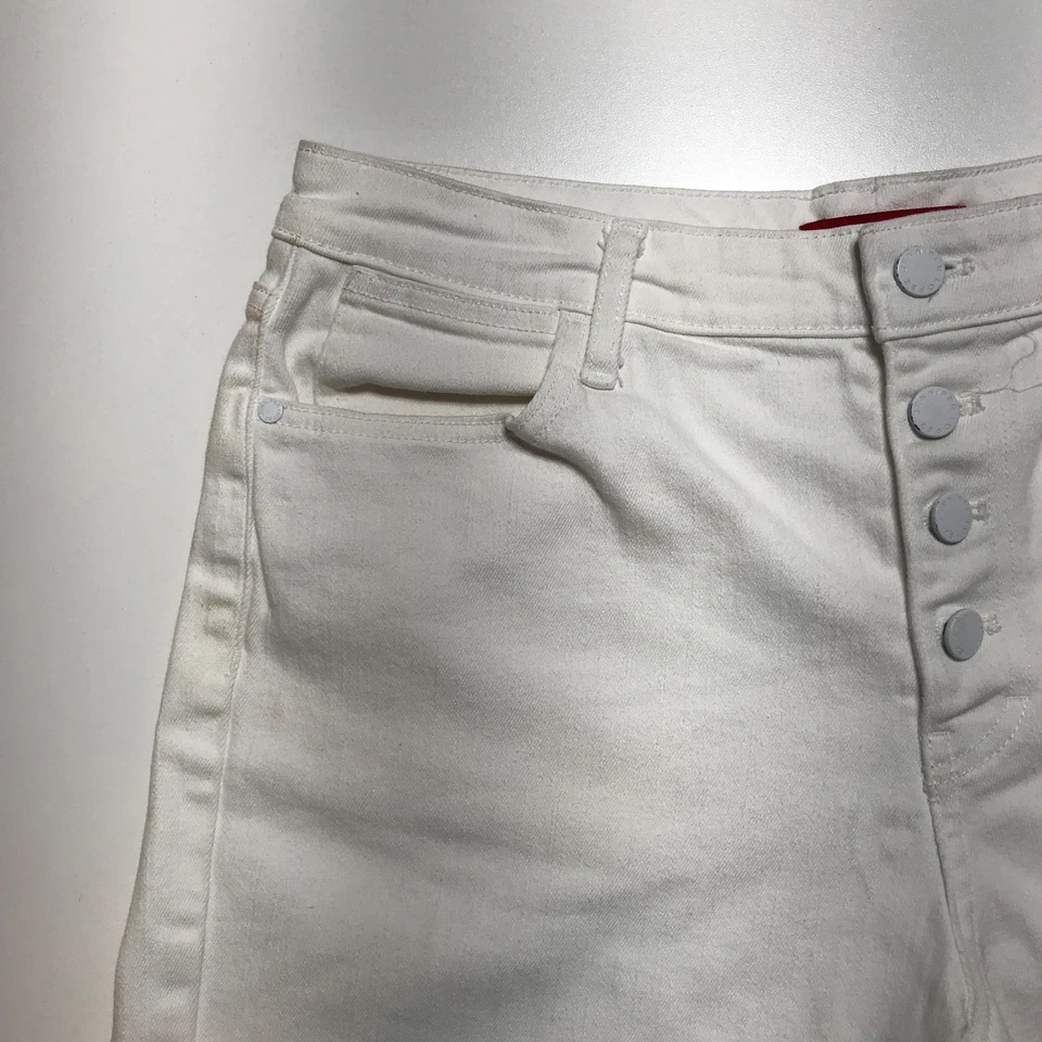 Pantalones Cortos de Jean Jennifer Lopez Talla 12 Dobladillo Envejecido Blanco 5" Tiro Alto Botón Mosca Foto 3 de 4