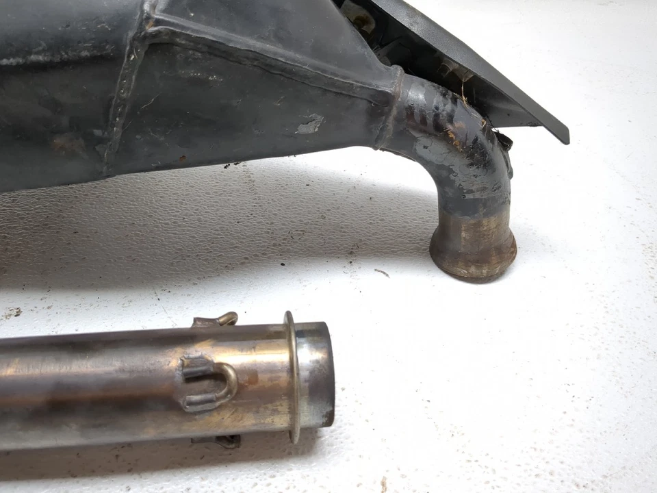 Silenciador de escape Can Am Spyder F3-T SE6 16-19 puede deslizarse con tubo 707601596 Foto 3 de 4