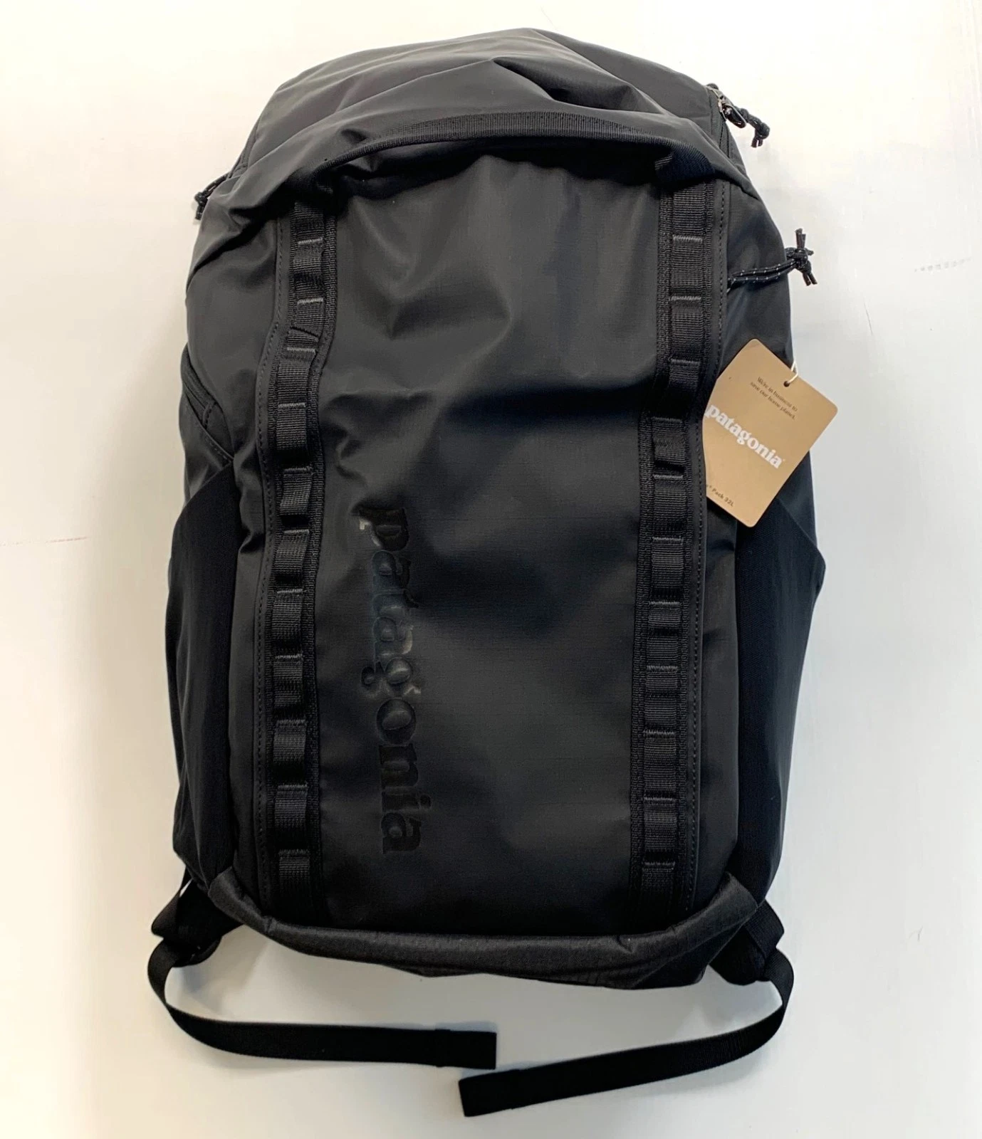 PATAGONIA Black Hole Pack 32L Backpack - #49302 BLACK w/ BLACK (BOB)