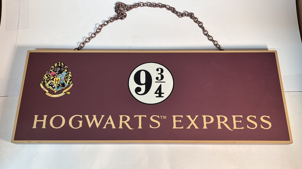 Harry Potter HOGWARTS EXPRESS Platform 9 3/4 Wood Sign NECA