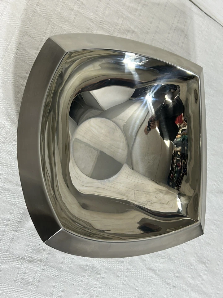 YAMAZAKI SIGNATURE COLLECTION MCM Stainless steel Salad Bowl Modernist 12" x 12" - Image 3 of 4