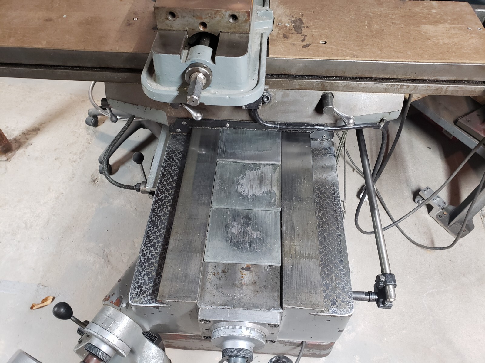 Sharp Mill With DRO, X and YAxis Powerfeeds eBay
