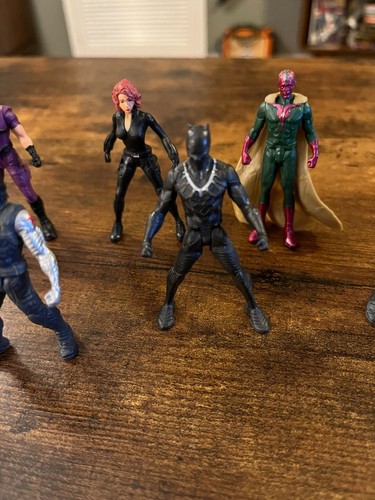 Lot of 8 Marvel Miniverse Hasbro Avengers 2.5" Action Figures Vision Hawkeye - Picture 6 of 9