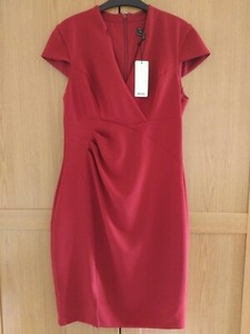 lipsy plunge pleated bodycon dress