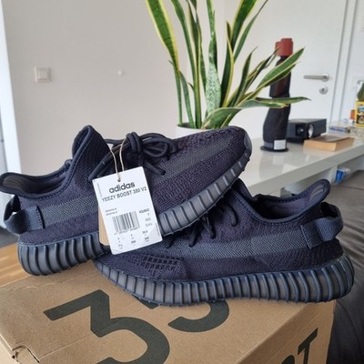 adidas yeezy boost 350 v2 onyx 40.5 EU 7.5 US
