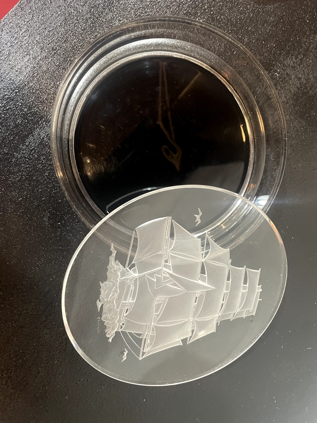 Signed VTG Reverse-Etched Lid Acrylic Art Deco Ashtray "CAMPBELL" Felt Bottom