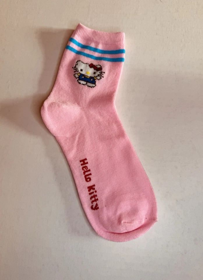 6 pares de calcetines para niños de dibujos animados de Hello Kitty a mitad de la pantorrilla Foto 4 de 4
