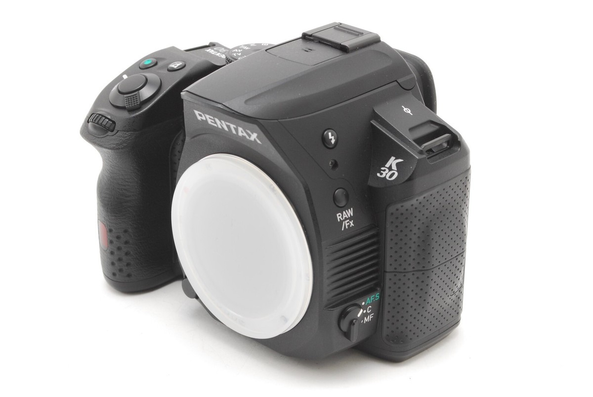 14,778 Shutter Count 【MINT】 Pentax K-30 Digital SLR Camera 18