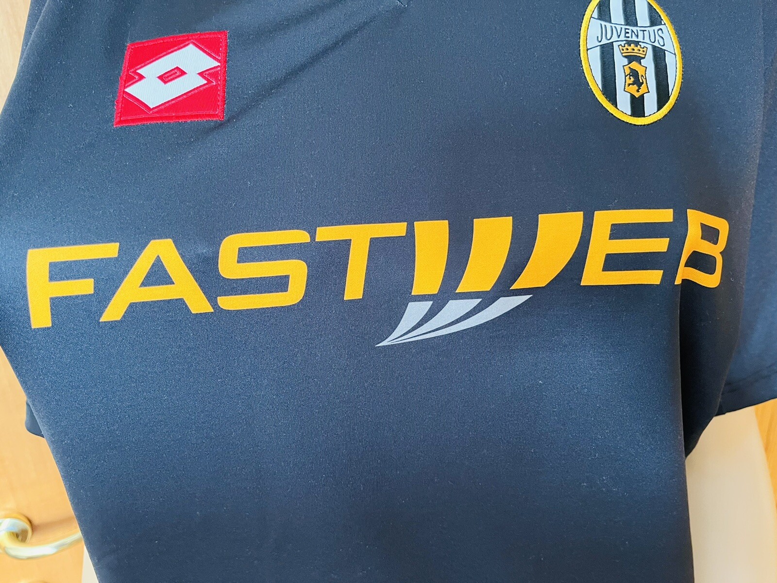 Juventus 2001-02 Away Black Football Jersey Shirt Fastweb Lotto Sz M