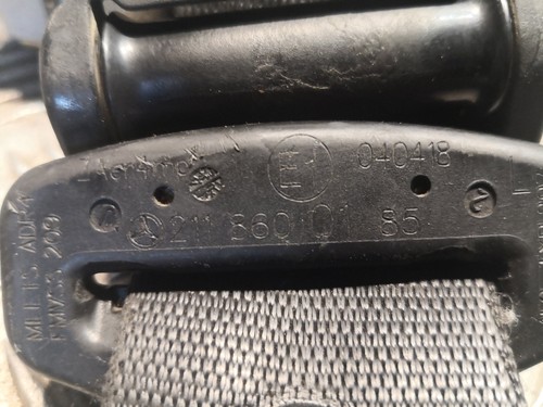 MERCEDES-BENZ E Class W211 Front Left Seatbelt Black 2118600185 - Picture 4 of 4