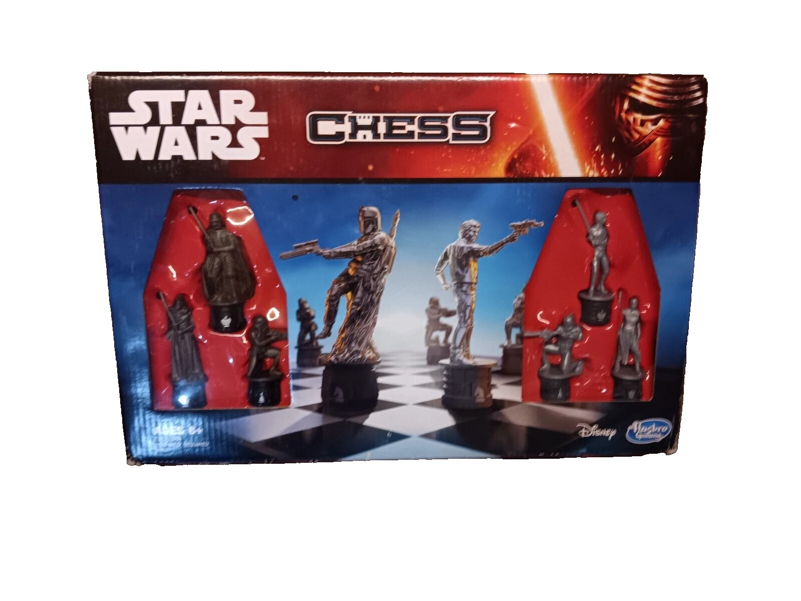 Ajedrez de plástico Hasbro