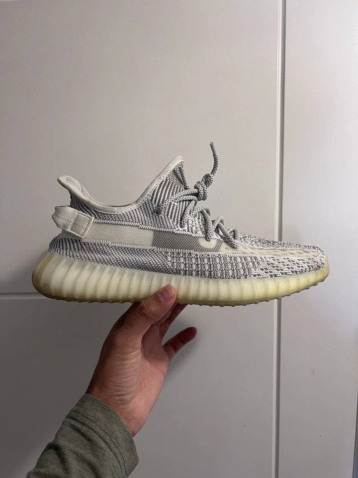 Size 9.5 - adidas Yeezy Boost 350 V2 Static, photo 1 of 5