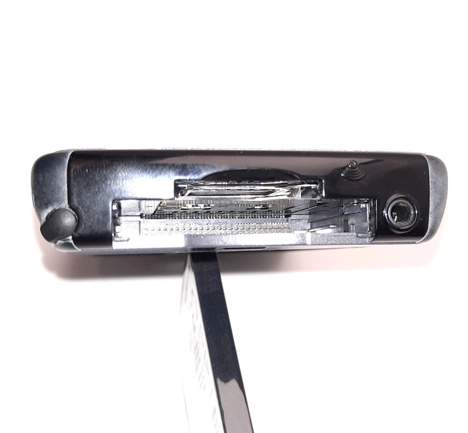 HP HX2110 iPAQ Pocket PC PDA, SDIO, 240x320, 128MB Memory, Win Mobile 2003 - Image 4 of 4