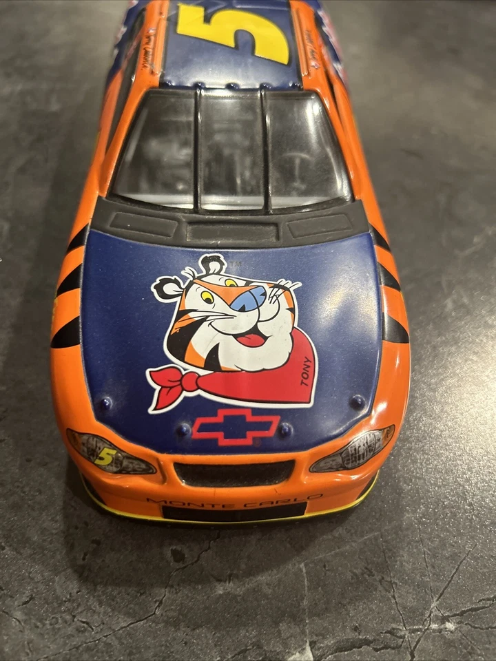 Terry Labonte #5 NASCAR réplica escala 1/24 diecast Kellogg's Tony the Tiger Foto 2 de 4