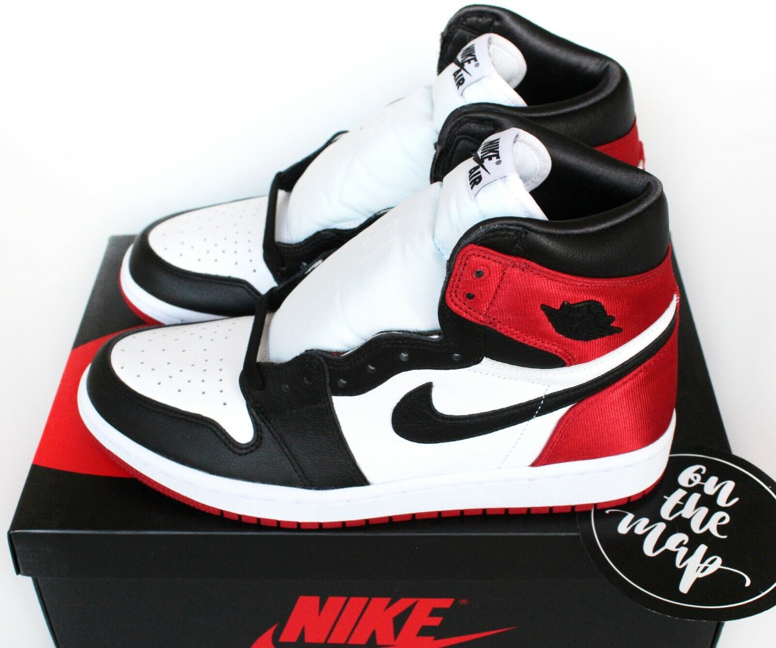 black toe red jordan 1