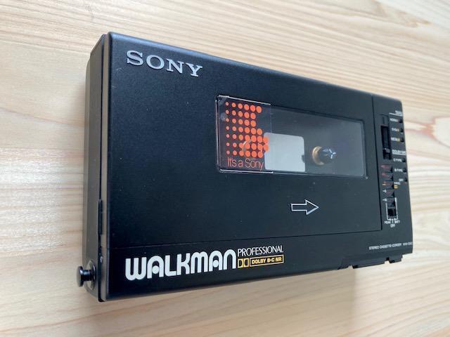 Vintage SONY Walkman Professional WM-D6C w/original Lether Vintage SONY Walkman Professional WM-D6C w/original Lether
