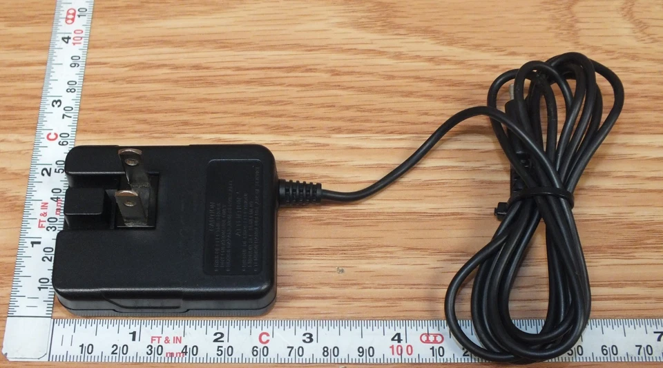 Game Stop (BB-7331 PL-7331) 5.2VDC 320mA Class 2 Power Supply / AC Adapter - Image 3 of 4