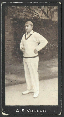 SMITH - CRICKETSPIELER (1-50) - #14 A E VOGLER