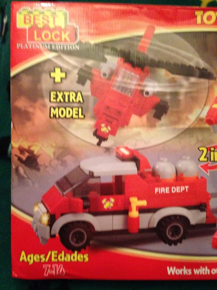 Best Town Town Firefighters Set - 214 Pcs - Truck, Helicopter, Robot, 2 Figures - Image 2 of 4